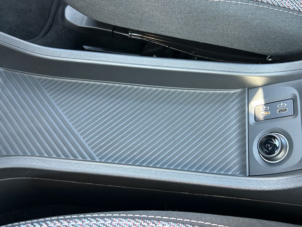 Thumbnail: 2026 MINI Cooper - 30