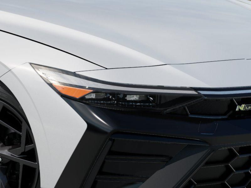 Thumbnail: 2025 Hyundai Elantra - 9