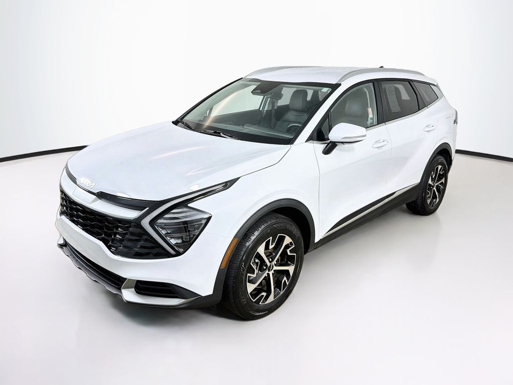 Glacial White Pearl 2024 Kia Sportage SUV / Crossover All-Wheel Drive 8-Speed Automatic