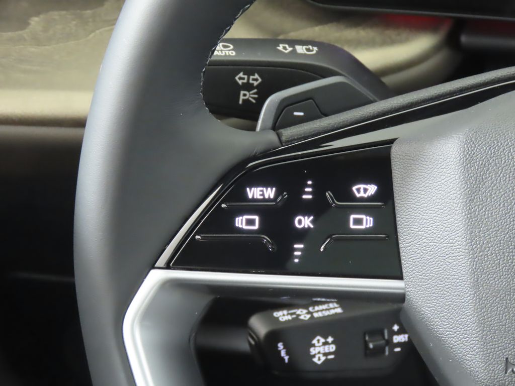 Thumbnail: 2025 Audi Q5 - 16