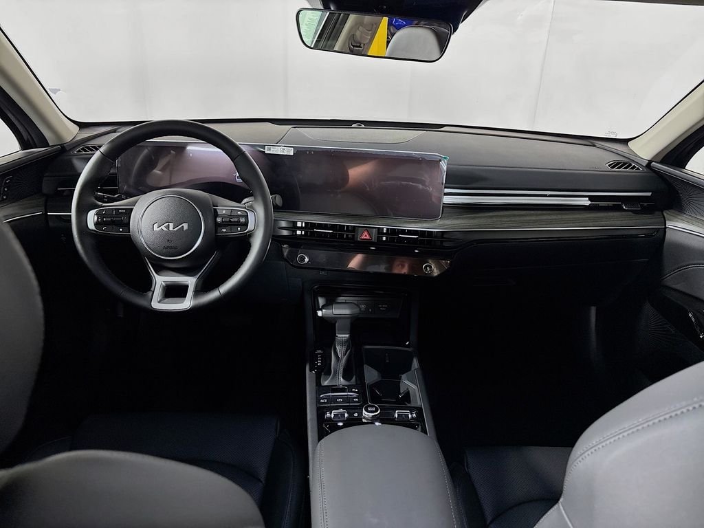 2025 Kia K5 EX