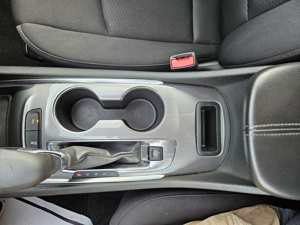 Used 2024 Chevrolet Malibu Sedan