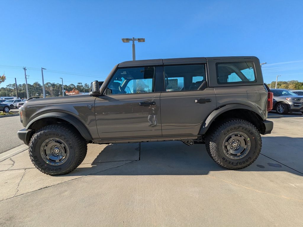 2025 Ford Bronco 