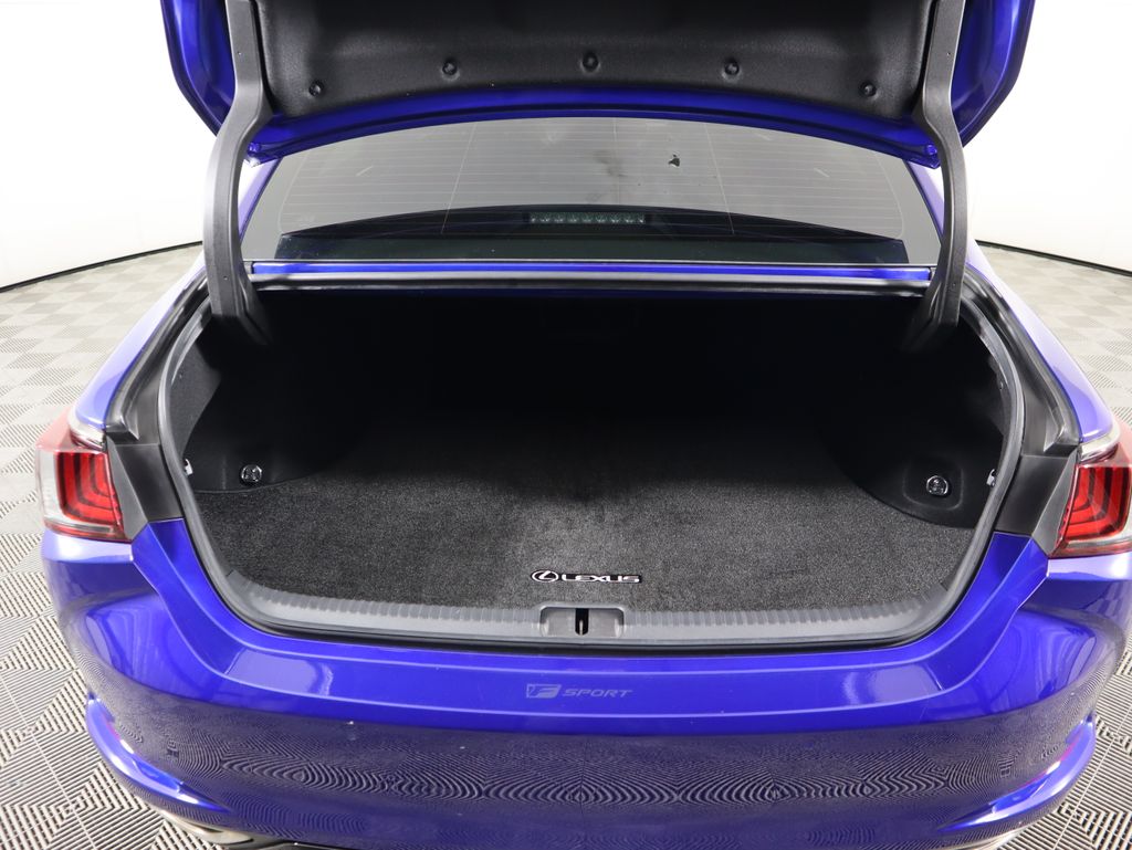 Thumbnail: 2019 Lexus ES - 29