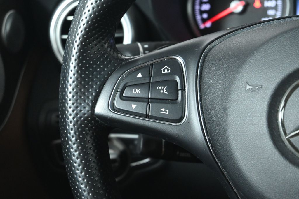 Thumbnail: 2017 Mercedes-Benz C-Class - 17