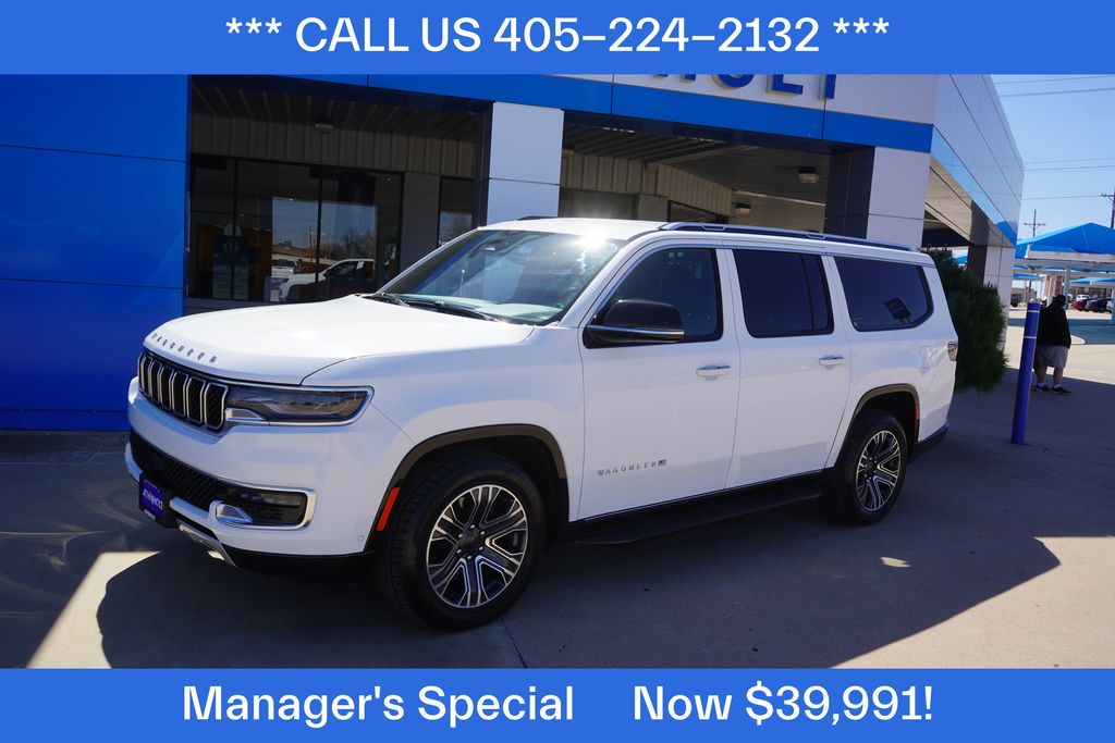 Bright White Clearcoat 2024 Jeep Wagoneer L Series II RWD SUV / Crossover 4X2 8-Speed Automatic