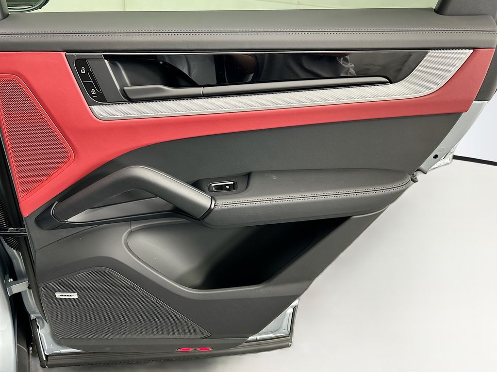 Thumbnail: 2026 Porsche  - 28