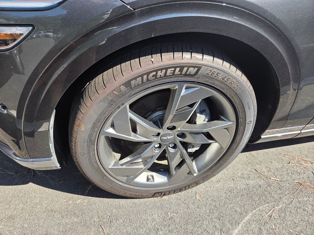 Used 2025 Gray Genesis Advanced image 2