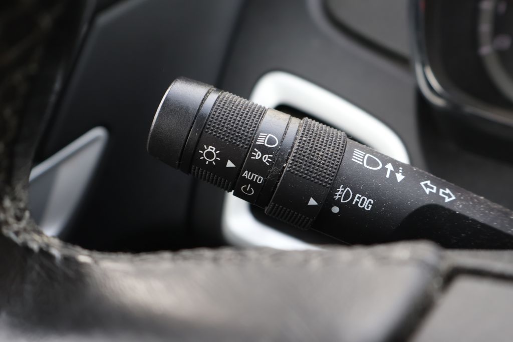 Thumbnail: 2015 GMC Terrain - 19