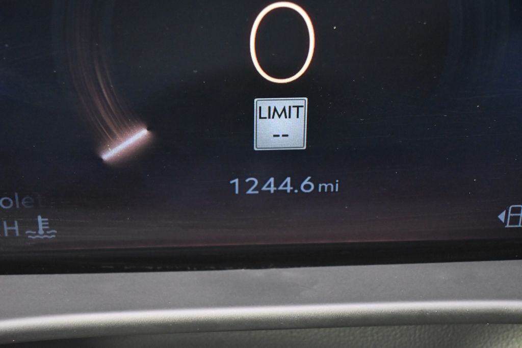 New 2026 White Lincoln Reserve image 27