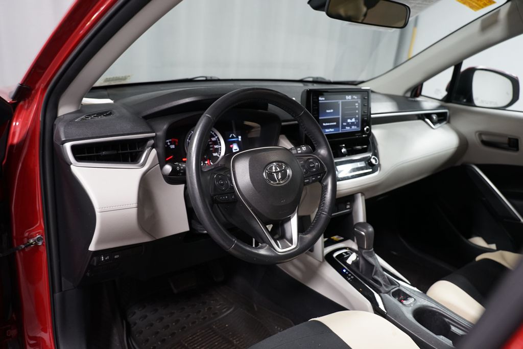 Thumbnail: 2022 Toyota Corolla Cross - 7
