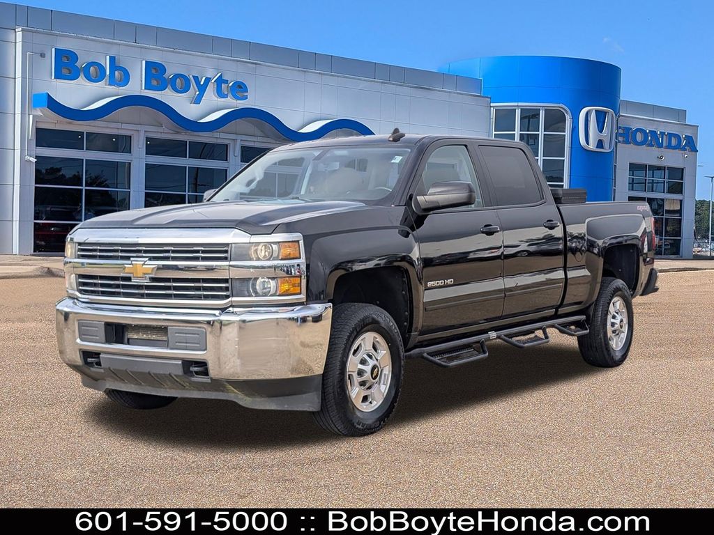 Black 2015 Chevrolet Silverado 2500HD LT Crew Cab 4WD Pickup Truck Four-Wheel Drive 6-Speed Automatic Overdrive
