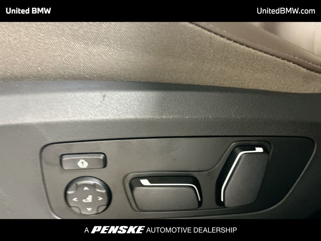 2025 BMW X3 3.0i 12