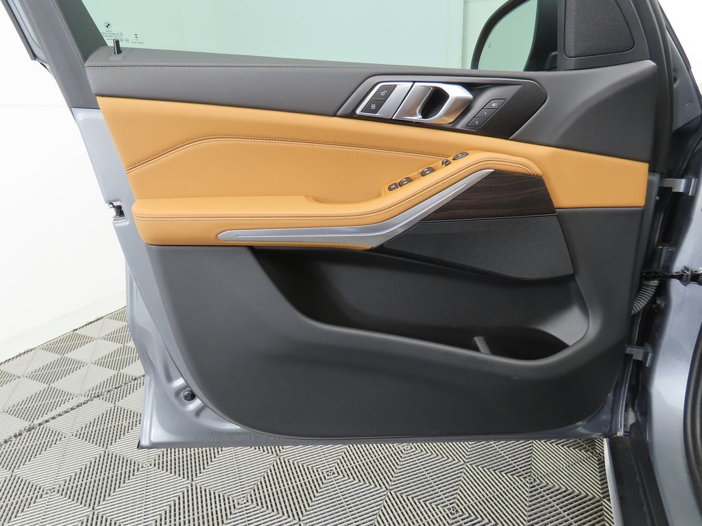 Thumbnail: 2024 BMW X5 - 25