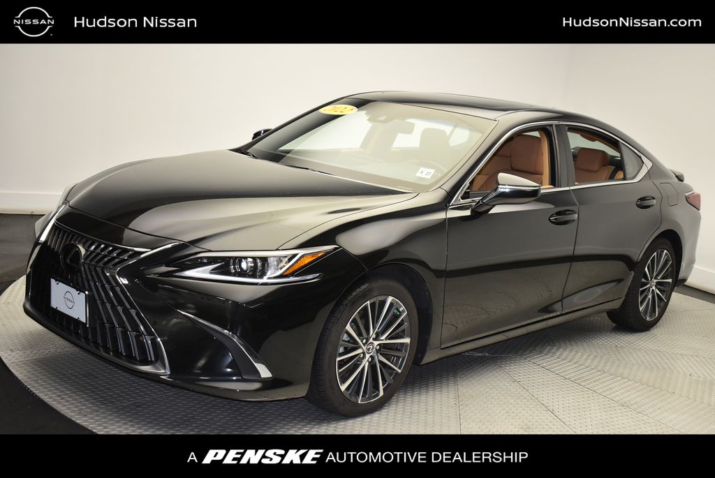 2022 Lexus ES 350 -
                Jersey City, NJ