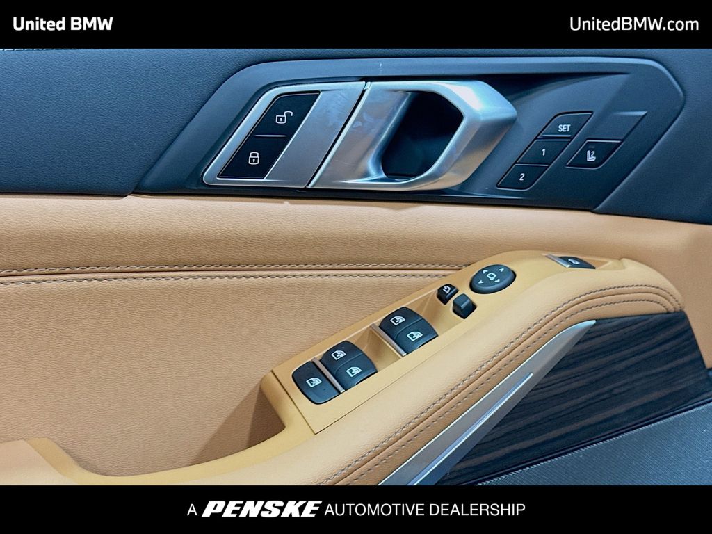 Thumbnail: 2026 BMW X5 - 3