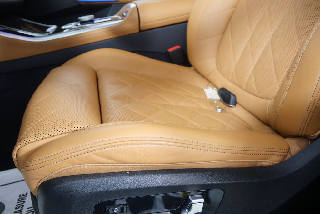 Thumbnail: 2026 BMW X5 - 9