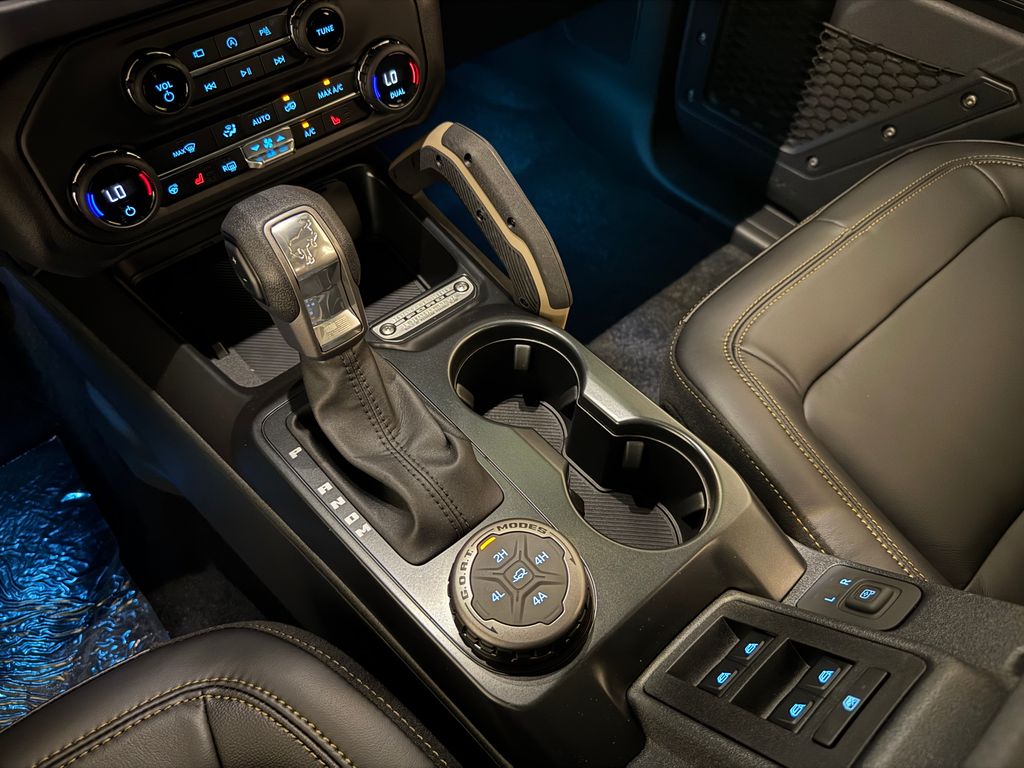 2026 Marsh Gray Ford Bronco Badlands 4X4 SUV