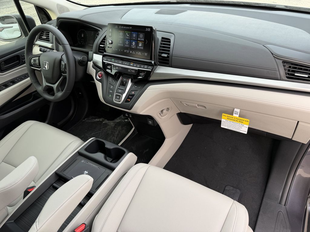 new 2026 Honda Odyssey car, priced at $41,938