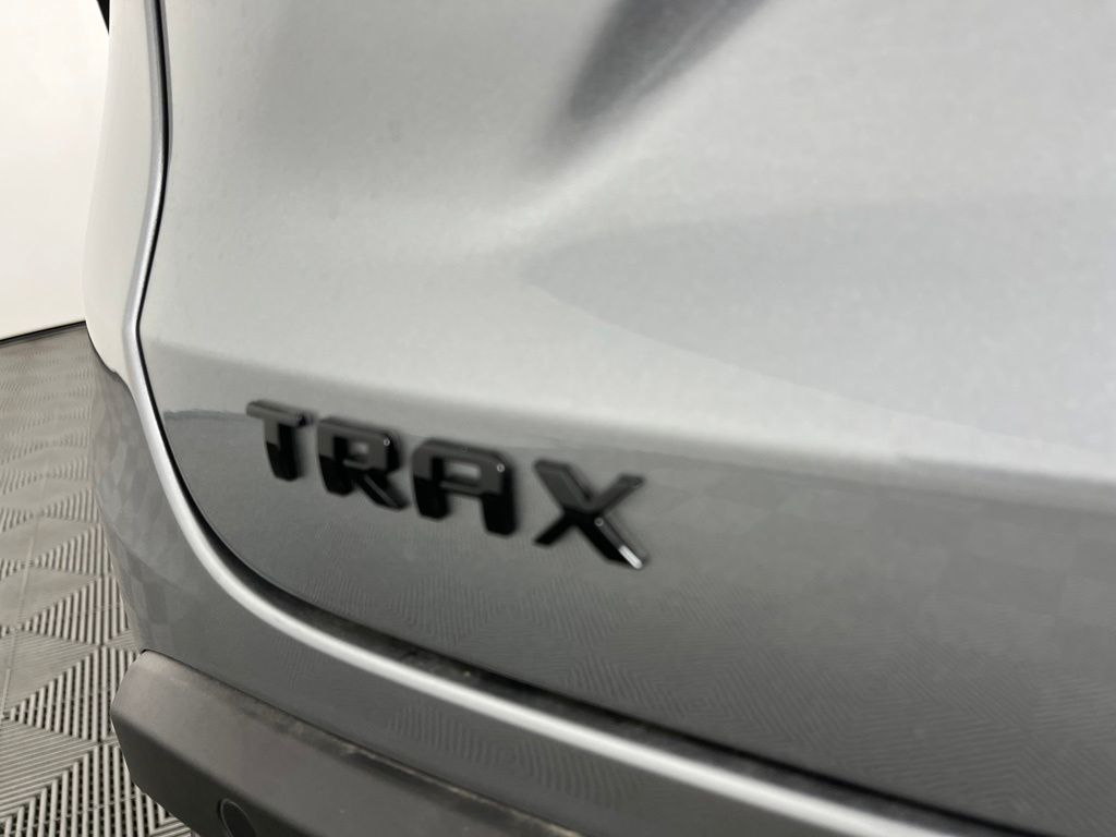 Thumbnail: 2026 Chevrolet Trax - 24