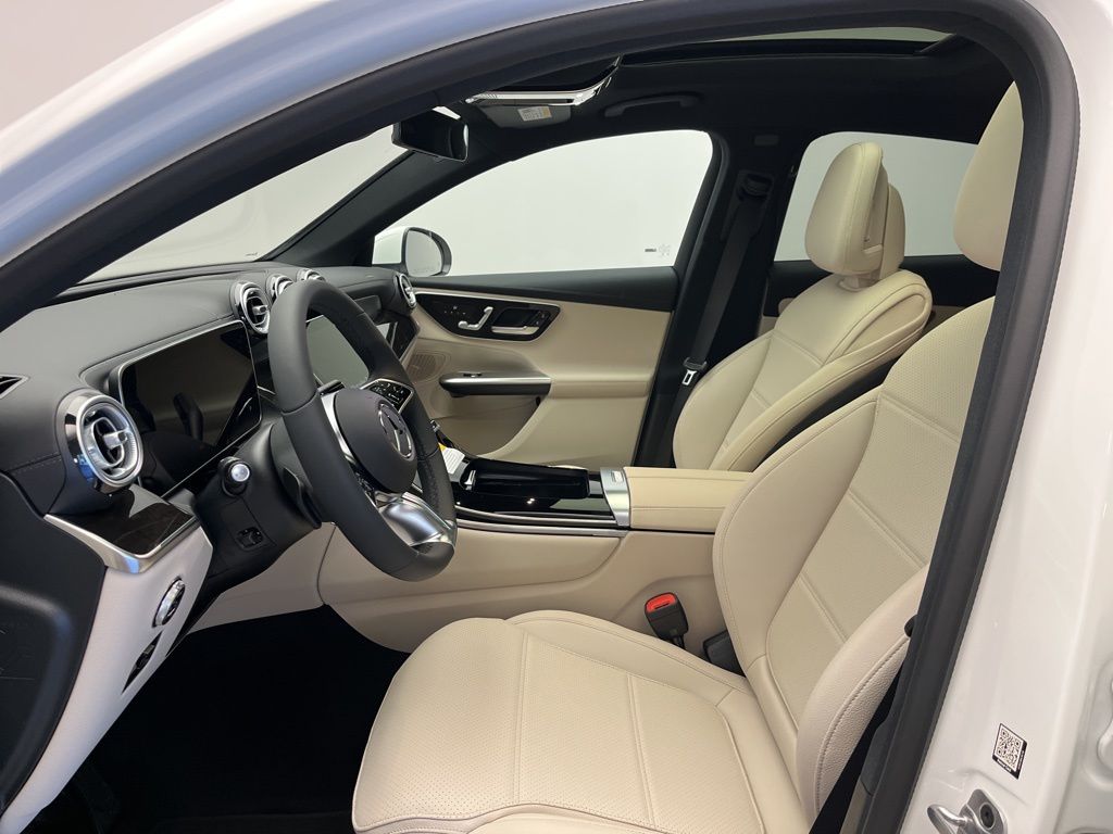 Thumbnail: 2026 Mercedes-Benz GLC - 12