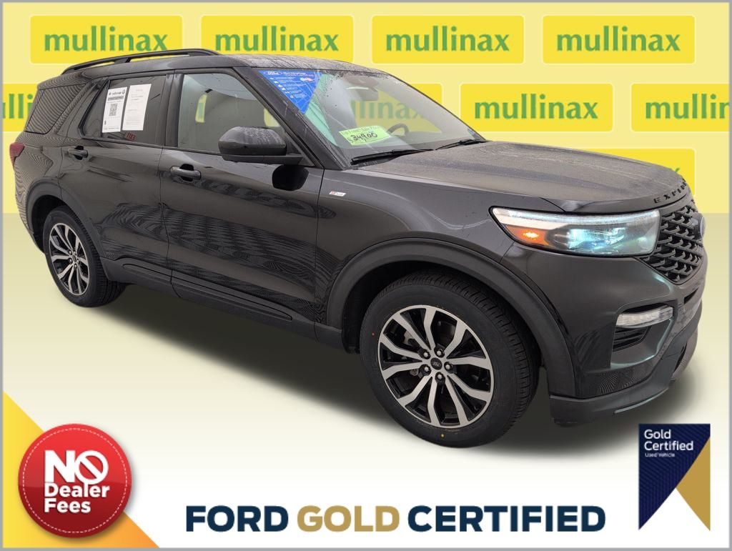 2023 Ford Explorer ST-LINE's photo