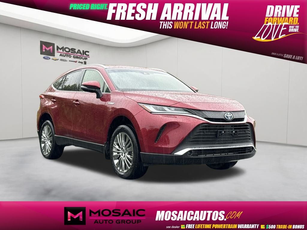  2021 Toyota Venza XLE AWD   