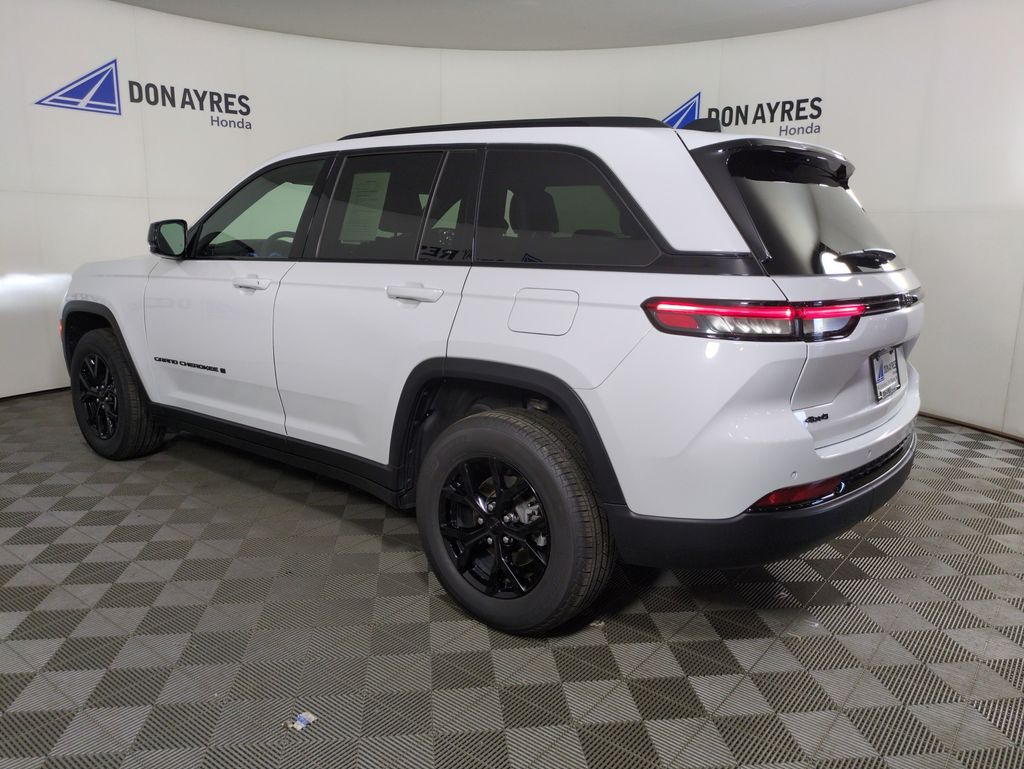 Used 2025 Jeep Grand Cherokee Altitude X For Sale in Fort Wayne, IN