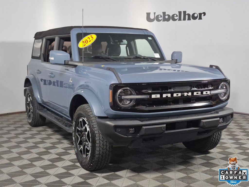  2023 Ford Bronco Outer Banks 4-Door 4WD   