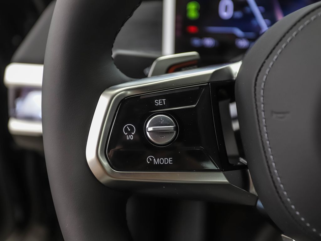 Thumbnail: 2025 BMW i7 - 12