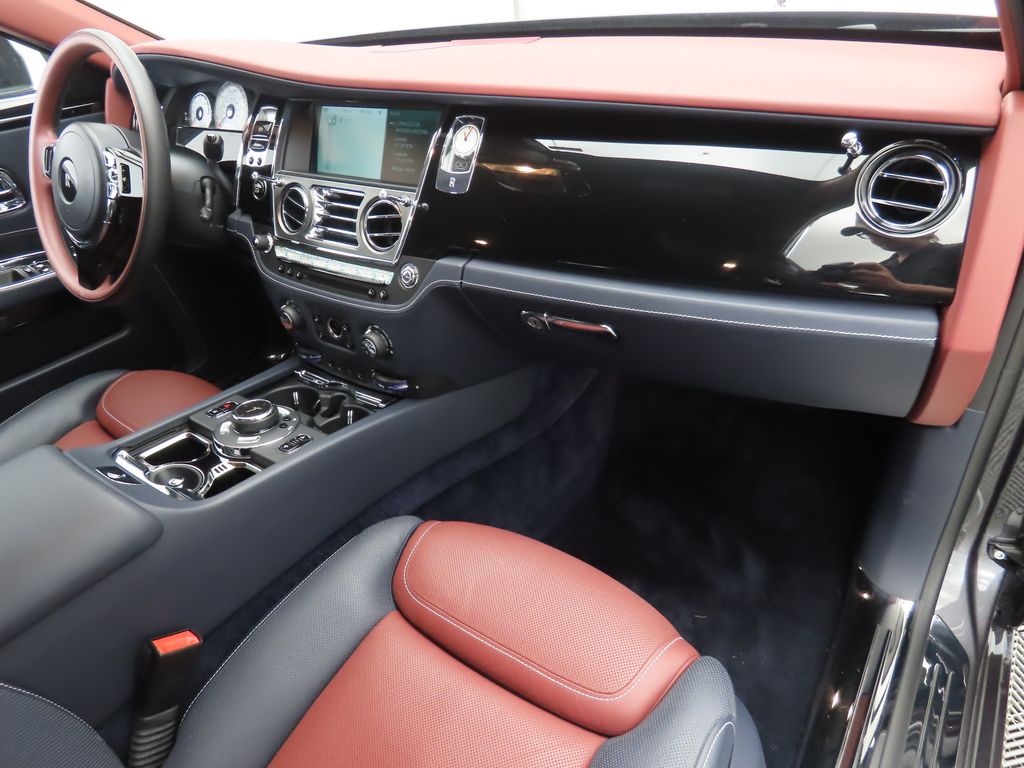 2017 Rolls-Royce Ghost Black Badge 17