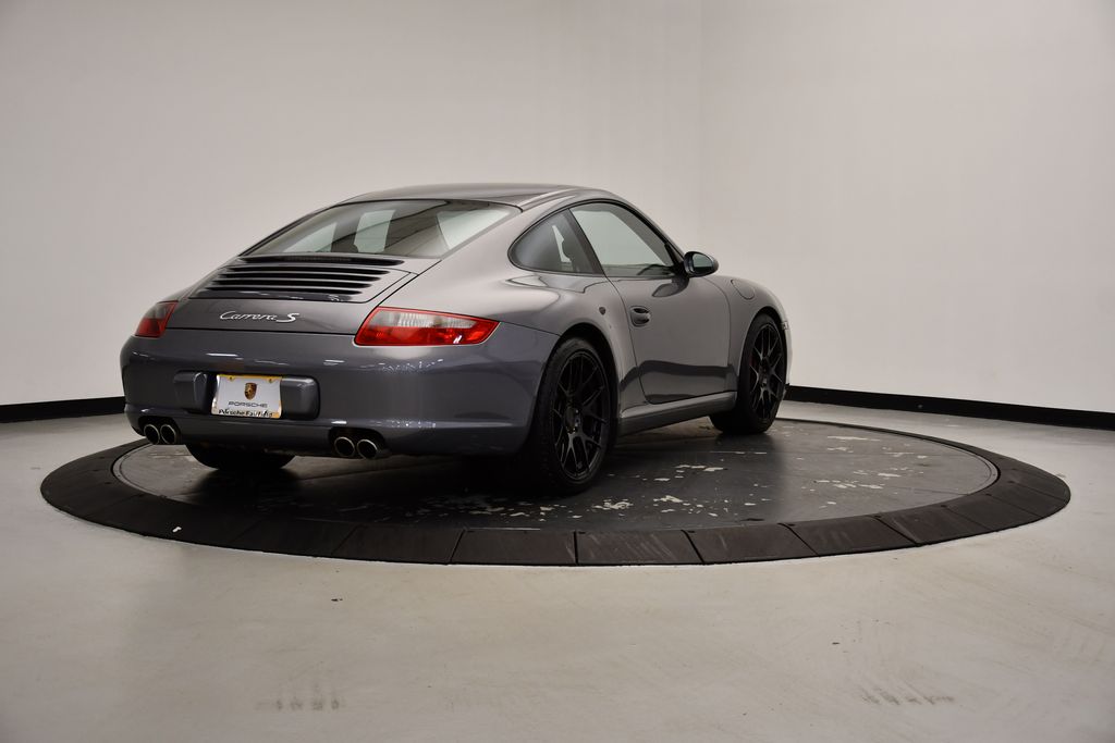 2005 Porsche 911 Carrera S 5