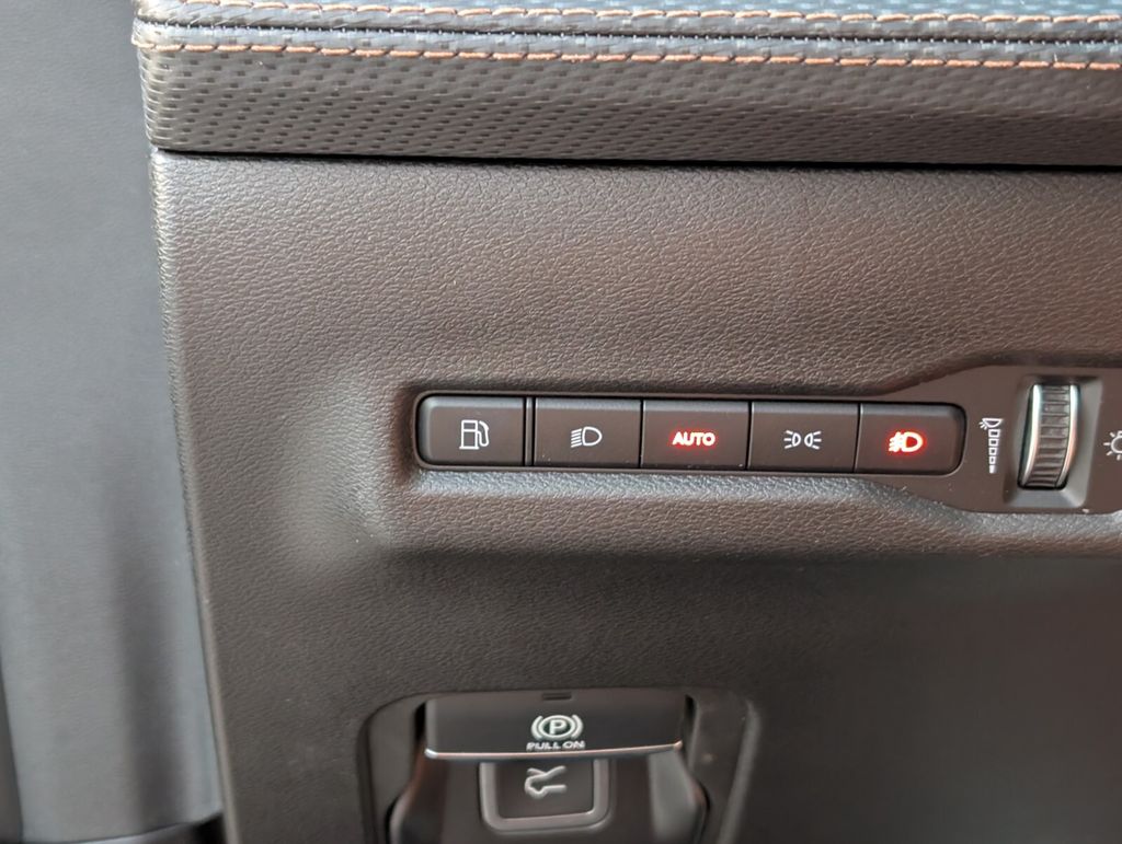 new 2026 Jeep Cherokee car, priced at $39,305