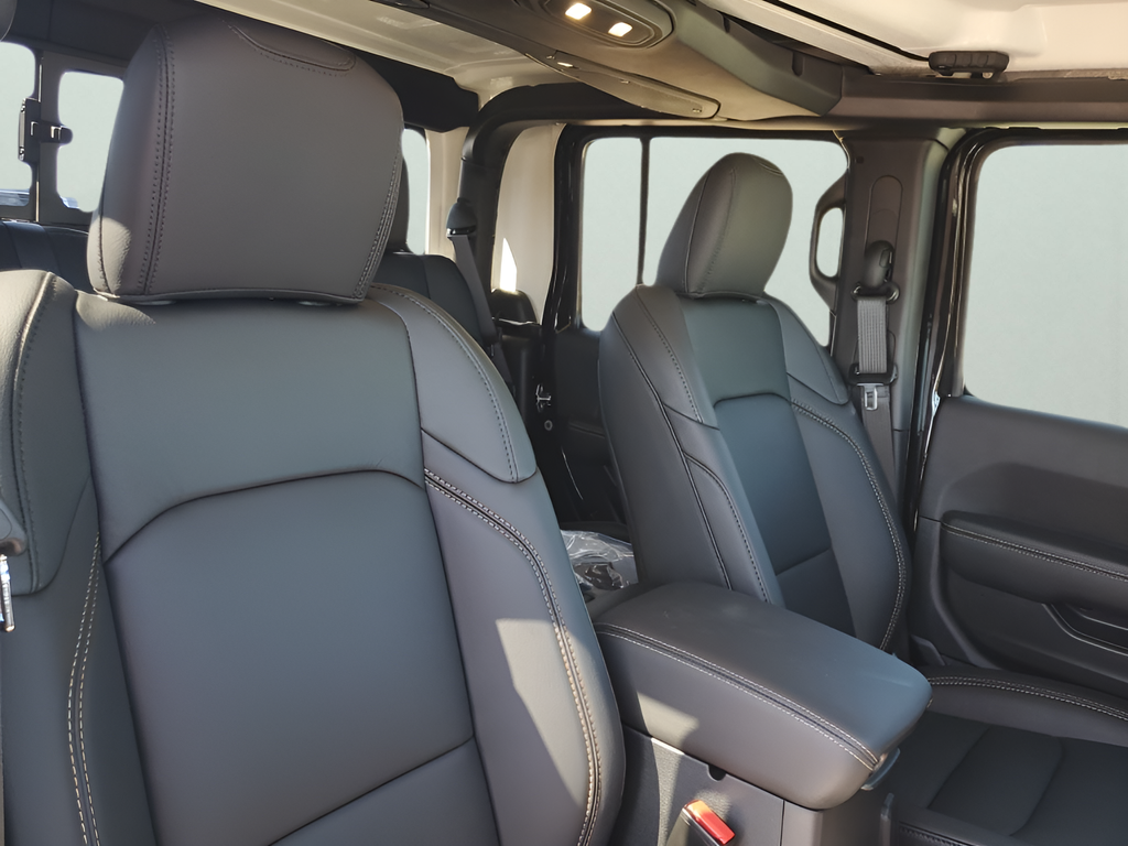 New Car 2025 Jeep Gladiator  For Sale Under $50,000 In Austin, Texas