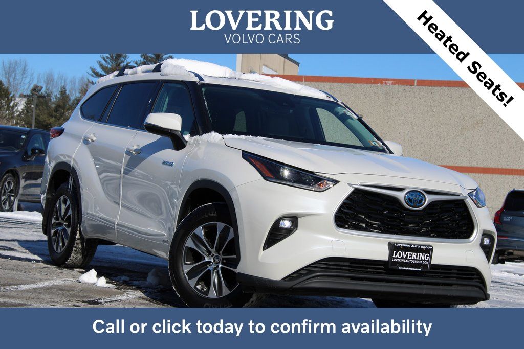 2021 Toyota Highlander Hybrid XLE AWD