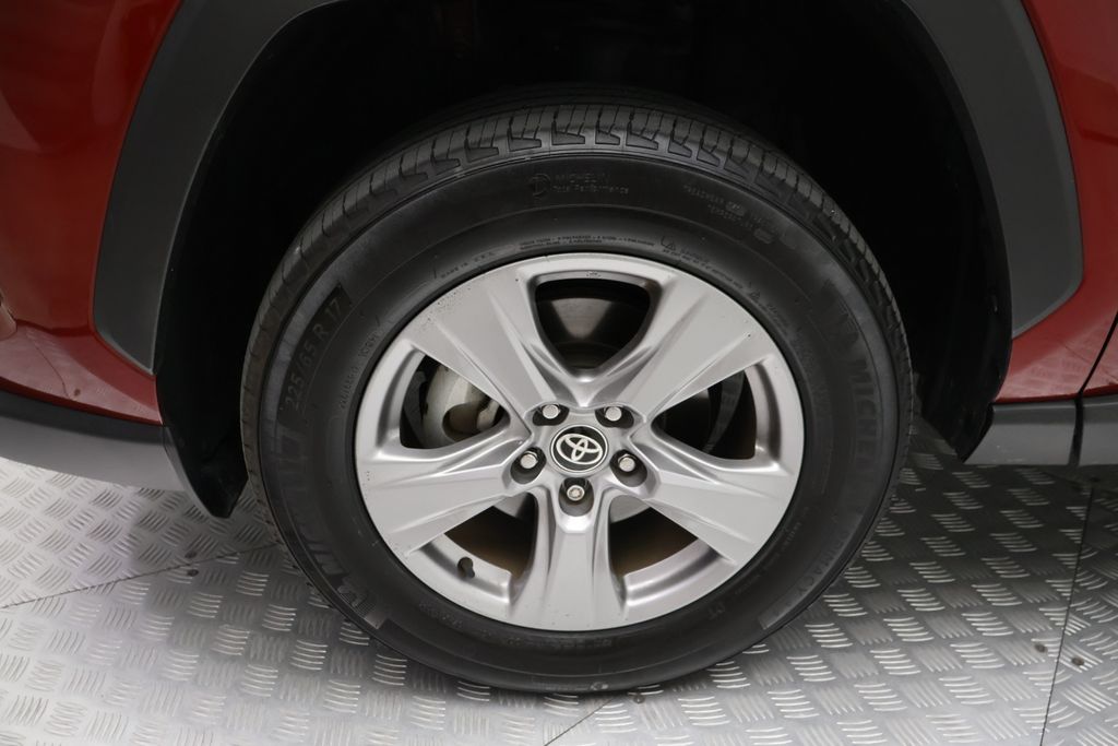 Thumbnail: 2024 Toyota RAV4 - 4