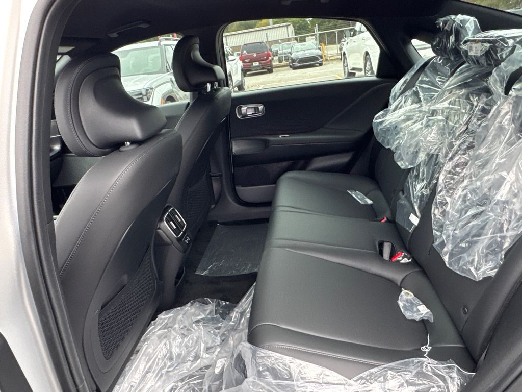 2025 Hyundai Ioniq 6 SEL photo 11