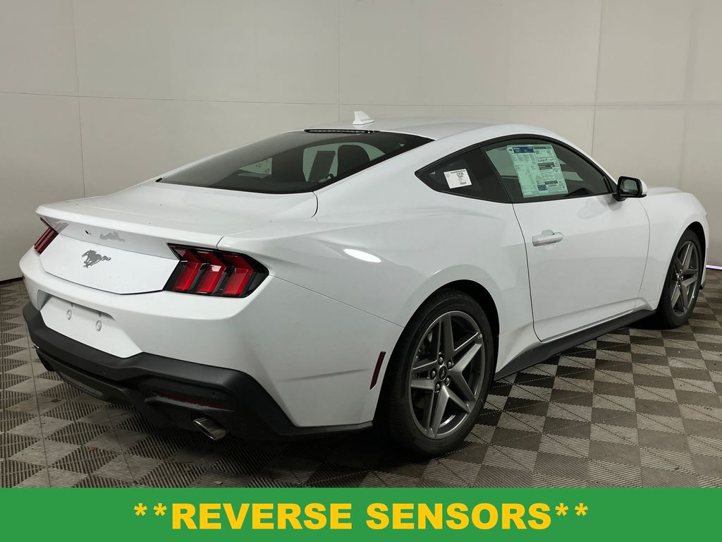 2025 Ford Mustang EcoBoost photo 2