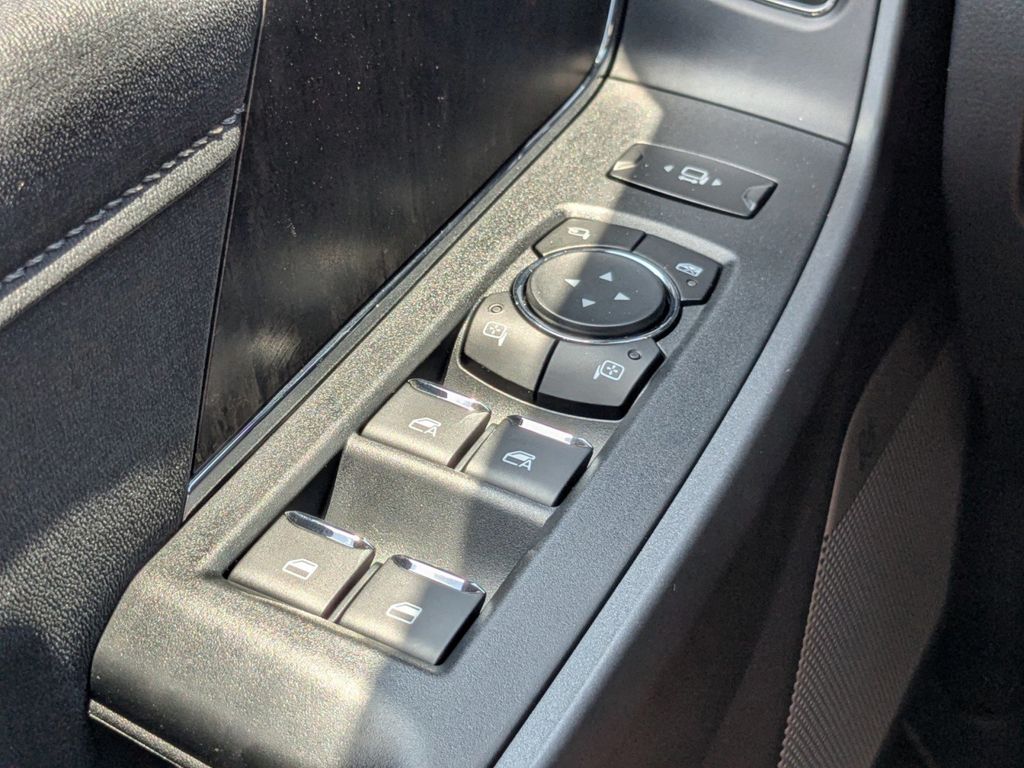 2025 Ford F-250 Super Duty Lariat