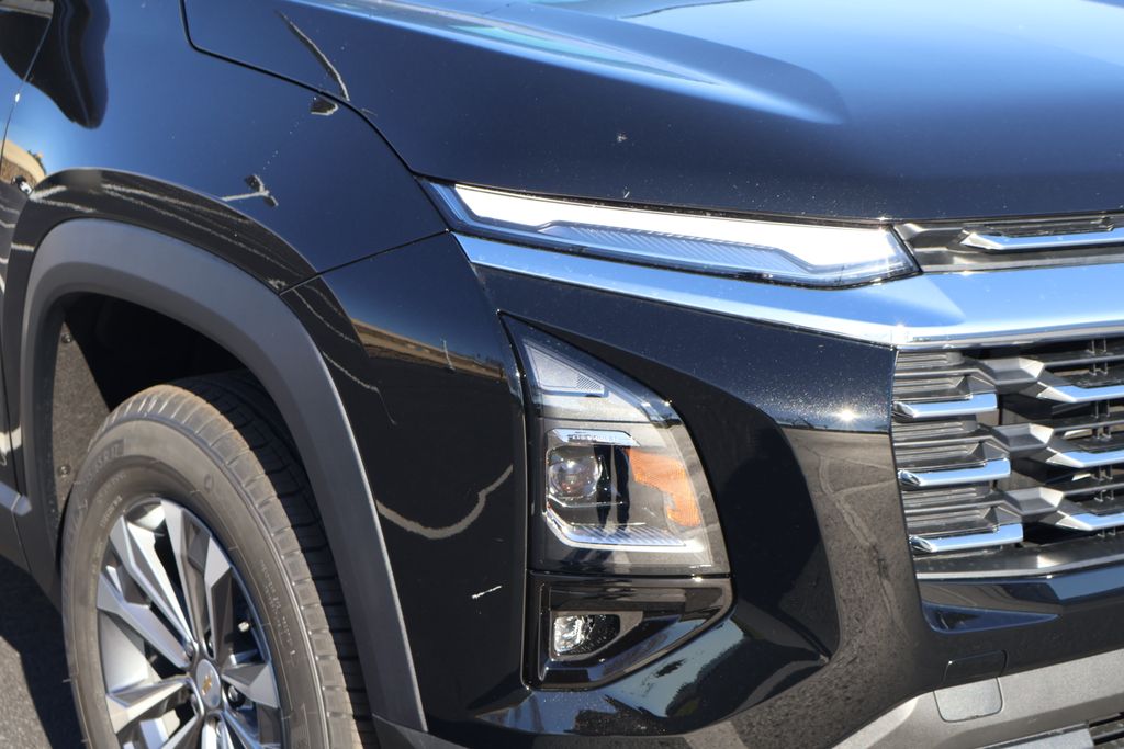 Thumbnail: 2026 Chevrolet Equinox - 3