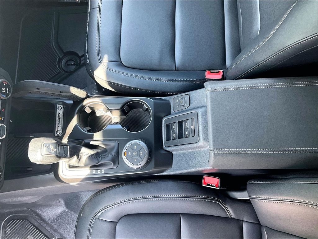 2026 Ford Bronco — photo 9