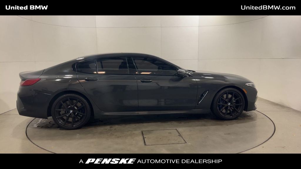 Thumbnail: 2022 BMW 8 Series - 9