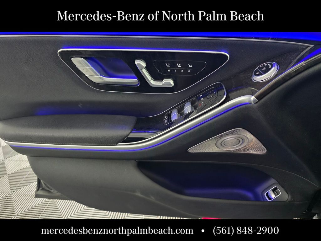 Certified Used 2022 Black Mercedes-Benz S 500 image 19