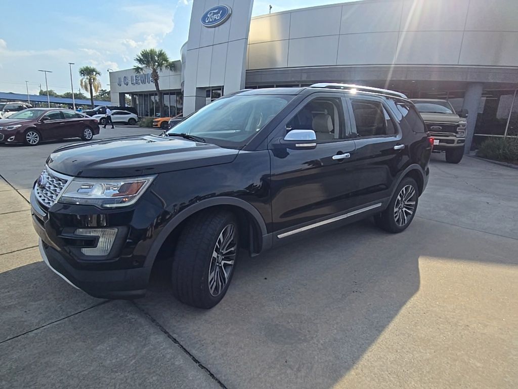 2017 Ford Explorer Platinum