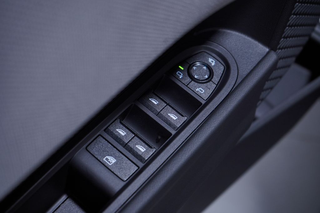 Thumbnail: 2026 MINI Cooper - 14