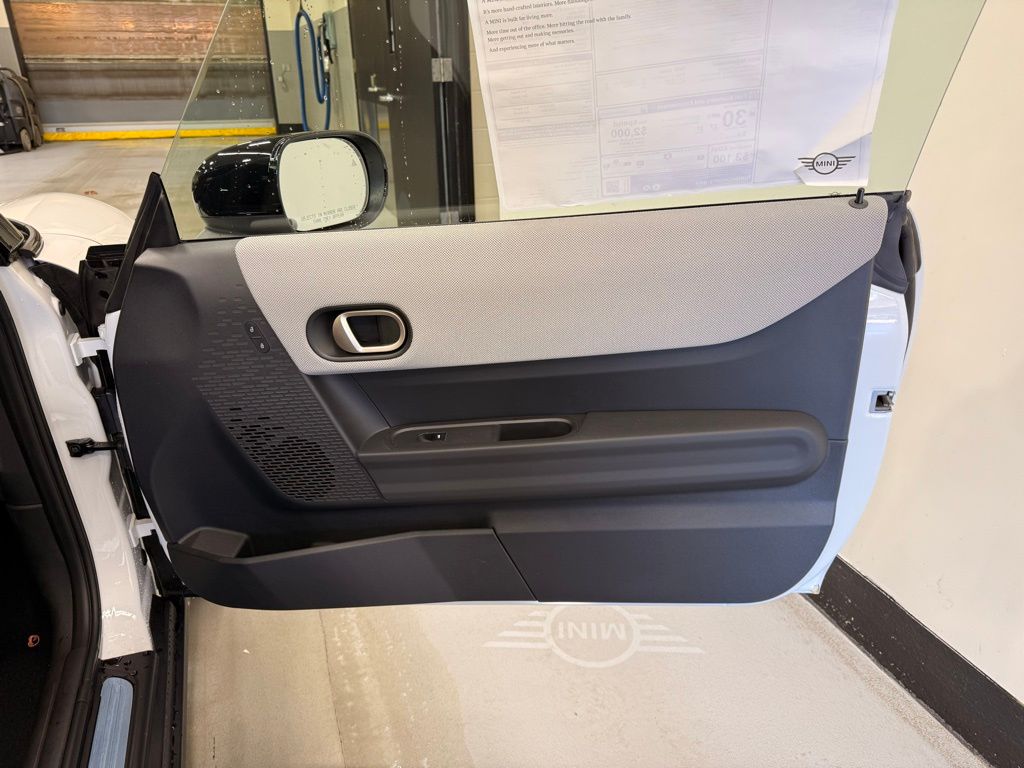 Thumbnail: 2026 MINI Cooper - 21