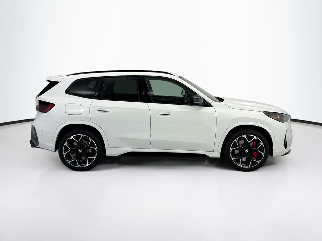Thumbnail: 2027 BMW X1 - 4