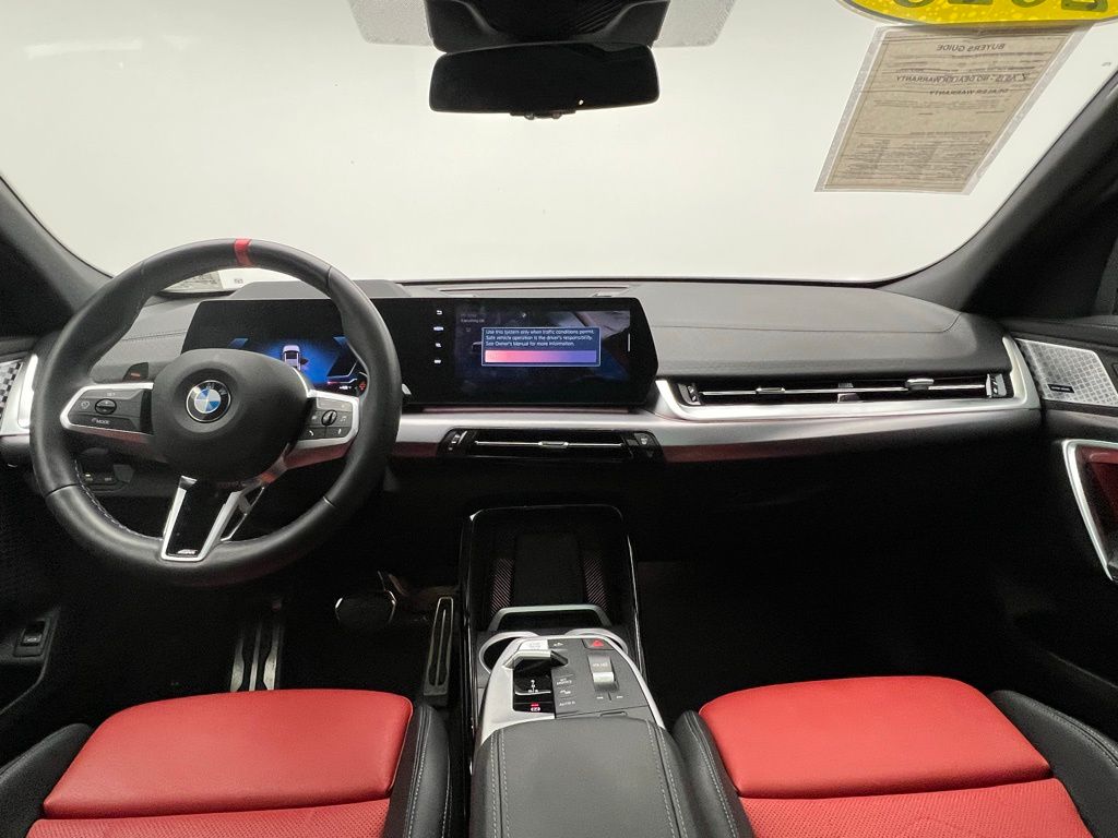 Thumbnail: 2025 BMW X2 - 10