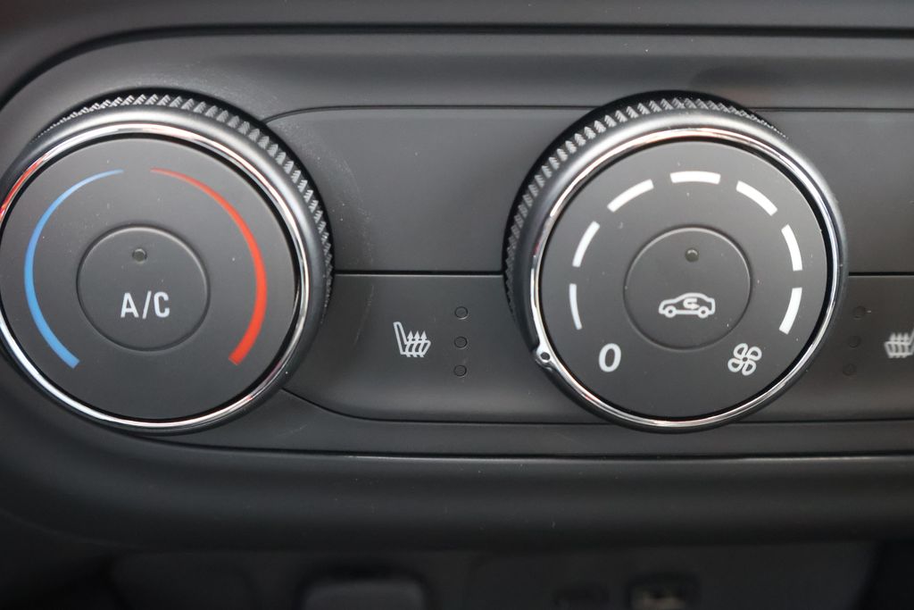 Thumbnail: 2026 Chevrolet Trax - 29