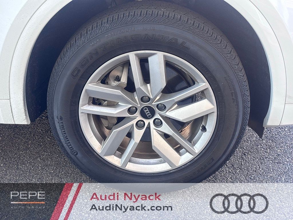 Used 2023 White Audi S line Premium image 9